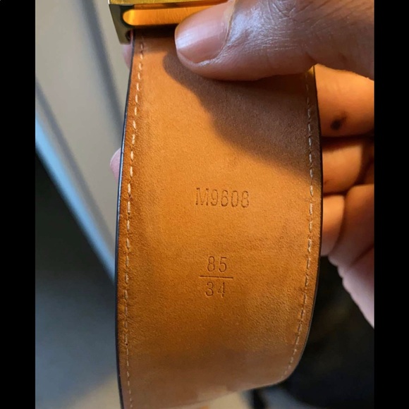 Louis Vuttion belt - Picture 1 of 4